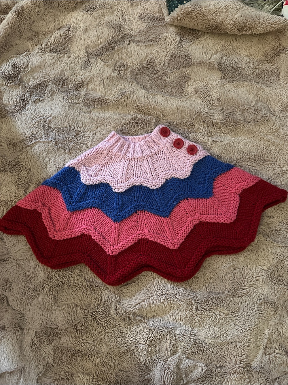 Chevron Ripple Knit poncho, 6-9 months
